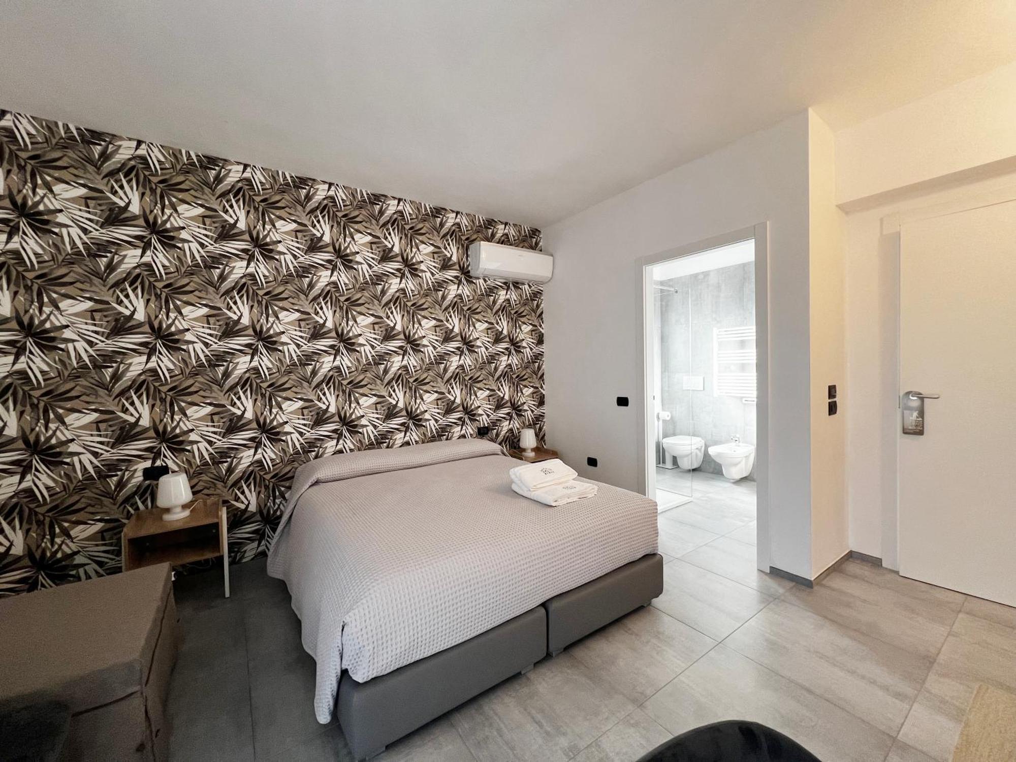 Pinea B&B Castellaneta Marina Bagian luar foto